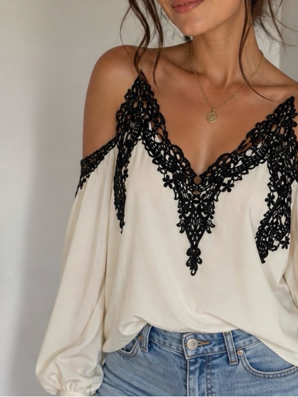 Essentials by Milano Cream Blouse with Black Lace - Picture 1 of 5